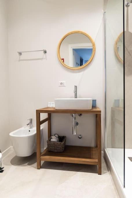 Youhosty - Ticinese Suite 1 Milano Esterno foto