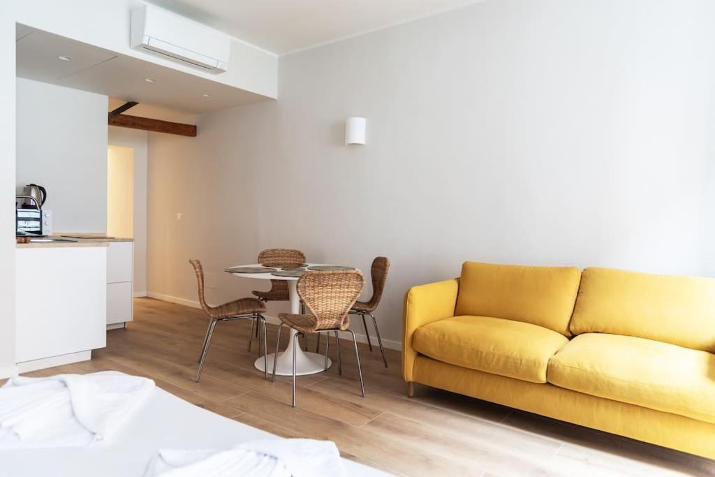 Youhosty - Ticinese Suite 1 Milano Esterno foto